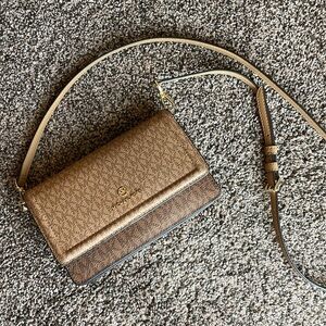 Brown Michael Kors Crossbody Bag